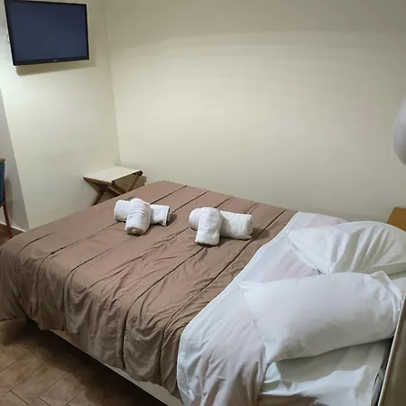 Almira Hotel 2*
